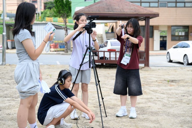 scape_2025 청소년미디어캠프(홍농중)148.jpg
